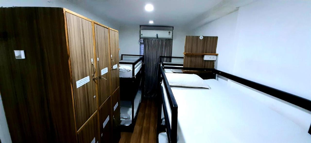Comfort Stay Hostel New Delhi Exterior photo