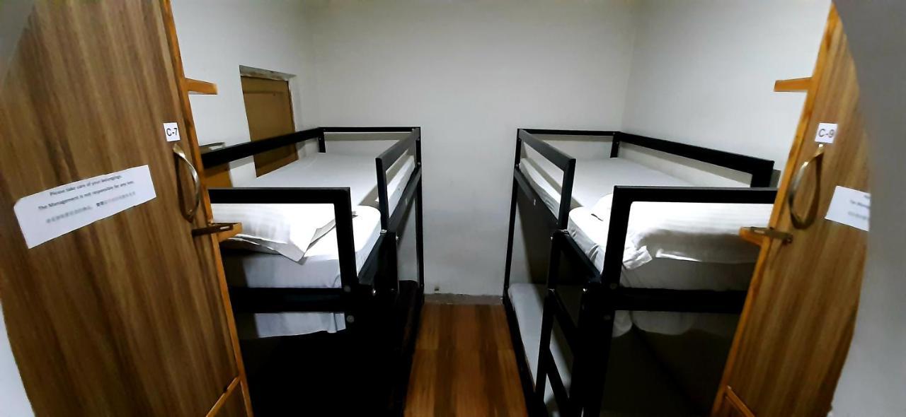 Comfort Stay Hostel New Delhi Exterior photo