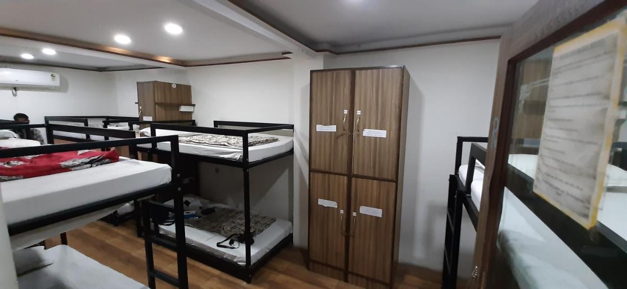 Comfort Stay Hostel New Delhi Exterior photo