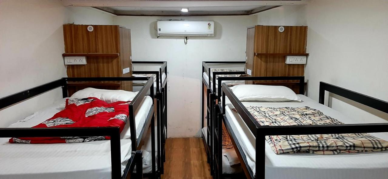 Comfort Stay Hostel New Delhi Exterior photo