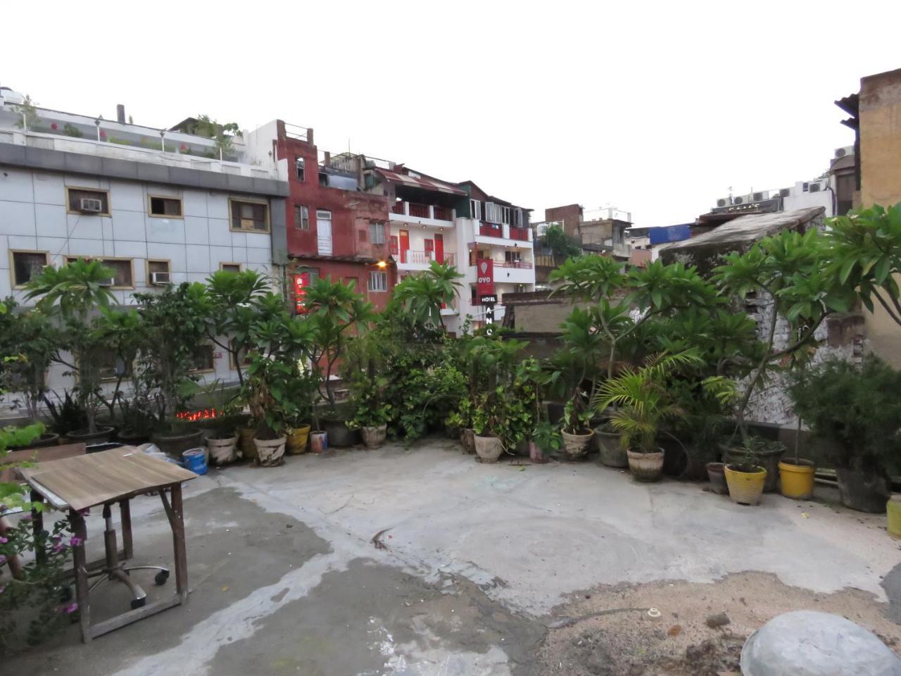 Comfort Stay Hostel New Delhi Exterior photo
